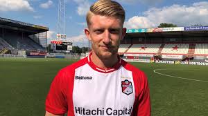 In de duitsland fanshop van voetbaldirect vind je jouw duitsland voetbalshirt, tenue of trainingswear. Fc Emmen Huurt Duitse Linksback Van Werder Bremen Rtv Drenthe
