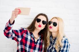 Jelajahi lebih lanjut tentang baju couple sahabat dari indonesia dan seluruh dunia. Tips Dan Rekomendasi Produk Baju Couple Sahabat Perempuan Yang Trendi Dan Kompak 2018