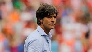 Das geschätzte vermögen von jogi löw soll im jahr 2021 laut quelle bei 18 millionen euro liegen. Joachim Low Vermogen Jogi Low Geschatztes Vermogen 2021