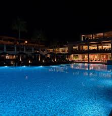 eleanor neale (@eleanorneale) • Threads, Say more