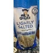A serving of rice cakes is lower in calories than bread or crackers, but the difference is minimal. Quaker Rice Cakes Lightly Salted Calories Nutrition Analysis More Fooducate