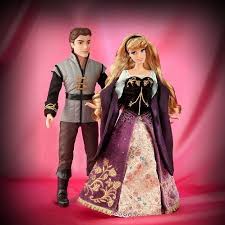 But this doll looks more like prince edward from enchanted. Amazon Com Aurora And Prince Phillip Doll Set Disney Fairytale Designer Collection Sleeping Beauty Toys Games Disney Dolls Disney Princess Dolls Disney