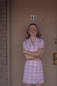 «энола холмс», «я — зомби» и ремейк «утопии». Millie Bobby Brown Hawtcelebs