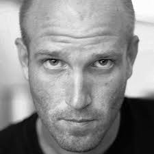 Kenneth Lipp's Instagram, Twitter & Facebook