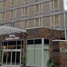 The first time we had a corner suite which was amazing! Hotel Hilton Garden Inn New York West 35th Street New York Trivago De