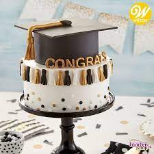 Recipe Graduation Cake Deleukstetaartenshop Com