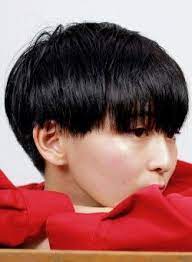 個性的な髪型 かっこいいツーブロックのベリーショート シンプルでかっこいい おしゃれで個性的な髪型 自然なツーブロックに刈り上げて首元がスッキリきれいで 横顔も美人なヘアスタイルです 個性的な髪型が好きな方 おしゃれな髪型が好きな方 自分らしい髪型を