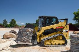 Our line of late model cat skid loader rentals have the versatility to tackle myriad tasks in diverse operating conditions. 259d Peterson Cat