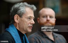 579 Marcus Owen Stock Photos, High-Res Pictures, and Images