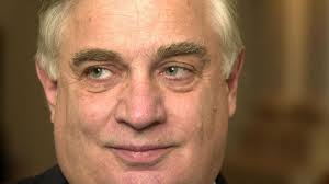 Peter Sutherland: Former attorney general who headed world trade body