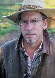 IBCA presents awards, elects officers