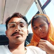 Devang Jariwala's Instagram, Twitter & Facebook