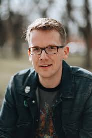 Hank Green explores Internet, fame, isolation in debut novel