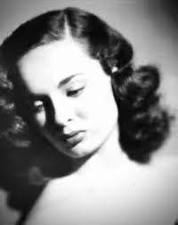 Happy 96th birthday to the lovely Ann Blyth (born August 16, 1928) who is  an American retired actress and singer. For her performance as Veda in the  1945 Michael Curtiz film Mildred