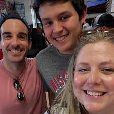 Sara Beth Ptak (@sarabethptak) • Instagram photos and videos