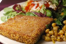 Si tratta di un cibo che per il suo alto valore proteico sostituisce egregiamente la carne, ma a differenza di quest'ultima non contiene grassi saturi e colesterolo. Il Seitan Cos E Come Si Cucina Come Si Mangia Seconda Parte Ginger Tomato
