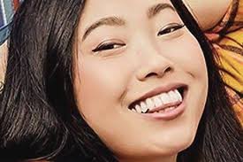 Raised by her dad (bd wong) and grandma (lori tan chinn) alongside her cousin (bowen yang), nora lin leans on her family as she navigates. Awkwafina Is Nora From Queens Cast Trivia Famous Birthdays
