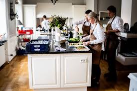 Kitchen ergonomics is an important new factor in designing a modern living space. 10 Mistakes To Avoid While Designing A Hotel Restaurant Kitchen Design Hotelier India