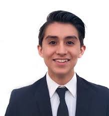 Derek Hilligoss's Instagram, Twitter & Facebook