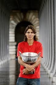 Nadal won in four sets and then won the title two days later against mariano puerta. Los Impactantes Records De Rafael Nadal En Roland Garros Su Segunda Casa