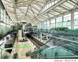 高輪ゲートウェイ駅の内観の画像