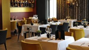 كيفية ترتيب طاولات مطعمك لتحقيق أعلى المبيعات