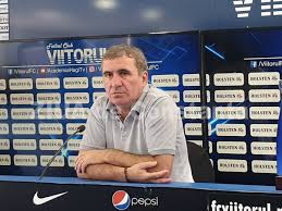 Tenía mis dudas con el icono a escoger, al final me decanté por hagi y la verdad es que estoy muy contento con él y ahora os explico el porqué Tragerea La SorÅ£i A Grupelor Euro 2020 La Bucuresti Dar FÄƒrÄƒ GicÄƒ Hagi N Am Fost Invitat IntrebaÅ£i I Pe Ei SÄƒ VÄƒ Dea Ei RÄƒspunsul Ce Spune Frf Galerie Foto