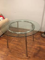 Many of our coffee tables, console tables and side tables have a shelf on which you can store your magazines in order to free the tabletop. Ikea Glass Round Dining Table For Sale In Staten Island Ny Offerup