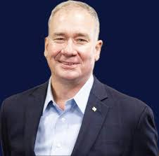 Warren Chisum's Instagram, Twitter & Facebook