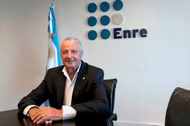 ¡Bomba Energética! Renuncia en el ENRE tras Aumento de Tarifas - Imagen principal del artículo