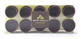 I bicchierini di natale sono dei dolcetti semplici con ganache al cioccolato e pan di spagna. Mencarelli Cocoa Passion Scatola 10 Bicchierini Di Cioccolato Fondente Cioccolatini Artigianali 80 G Avvenice