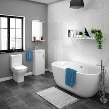 Bathroom city offers a wealth of single ended baths that offer a sumptuous design from budget large baths right up to extravagant large baths from top brands. Venice Small Freestanding Bath Suite Victorian Plumbing Uk