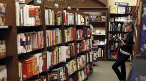 Libros Elliott Sigue Apadrinando Librerias Compra Barnes Noble Por 683 Millones De Euros