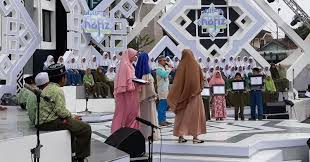 Semua menangis mendengar doa masyita hafiz 6 juni 2016. Sejuknya Festival Hafiz Indonesia Berlangsung Di Bogor Okezone Celebrity