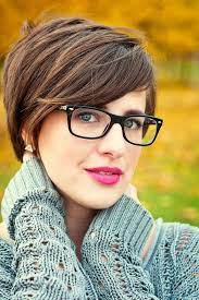 It's a chin length bob with plenty of random, choppy, and edgy layers thrown in for good measure, and with a few shorter layers at the front, swept over to. 15 Edgy Short Haircuts For Women Over 40 Styleoholic