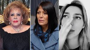 Music video by alejandra guzmán a dueto con mario domm performing volverte a amar. The Curse Of Lawsuits Between Mother And Daughter In The Family Of Alejandra Guzman Onties Com