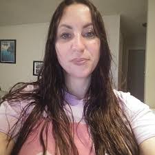 Violet Katz's Instagram, Twitter & Facebook