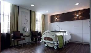 What Do You Think Should Hospitals Offer Luxurious 5 Star Suites For Wealthy Patients Hospital Room Hospital Design Hospital