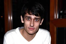Singer Teddy Geiger is transitioning