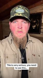 Tyler Woodbury's Instagram, Twitter & Facebook