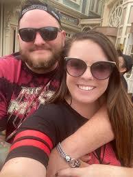 Erin Parrish's Instagram, Twitter & Facebook