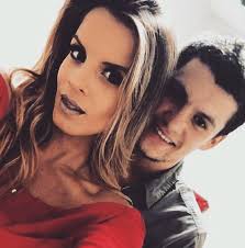 Alejandra AB (@A21Sonia)