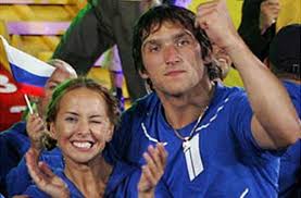 Самые популярные фотографии жанна фриске. Zhanna Friske Biografiya Foto Lichnaya Zhizn Muzh Syn Platon Semya Prichina Smerti Rak Slushat Pesni Onlajn Uznaj Vsyo