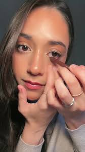 Best Eyeliner for Brown Eyes: NYX Makeup Tips