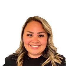 Amanda Herr's Instagram, Twitter & Facebook