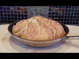 Homemade artisan bread (with or without dutch oven). Easy No Knead Bread Baked In A Skillet No Dutch Oven No Problem Youtube