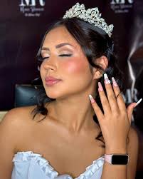 Maquillaje para todo tipo de eventos: Bodas, quince años, grados, sesión de  fotos ✨ Cotiza conmigo 👇🏻
