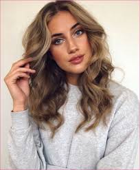 pin by emma lerae on hair in 2020 curls for medium length hair medium length hair styles hair lengths