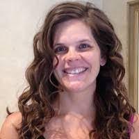 Kristin Schnell's Instagram, Twitter & Facebook