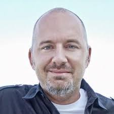 Eli Berry (@eboberry)